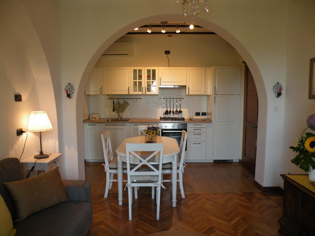 Villa Paradiso Apartment Sirmione Eksteriør bilde