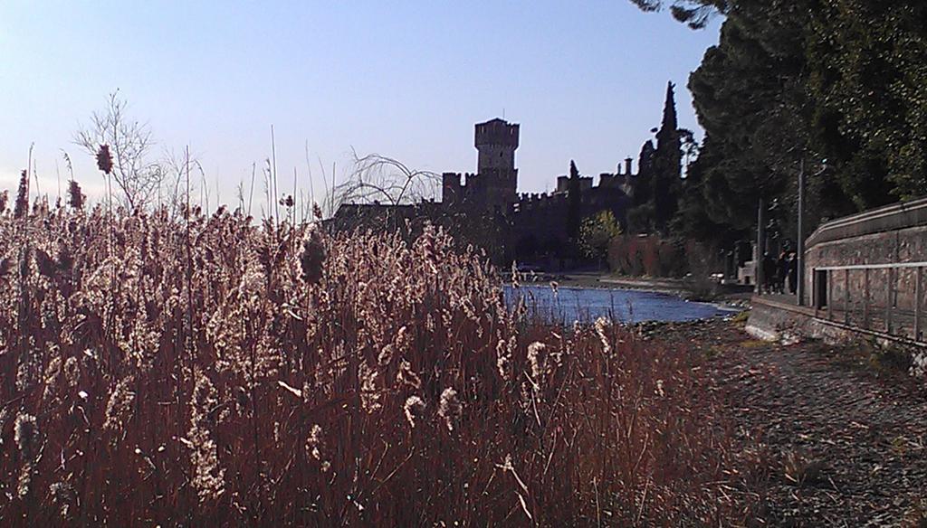 Villa Paradiso Apartment Sirmione Eksteriør bilde